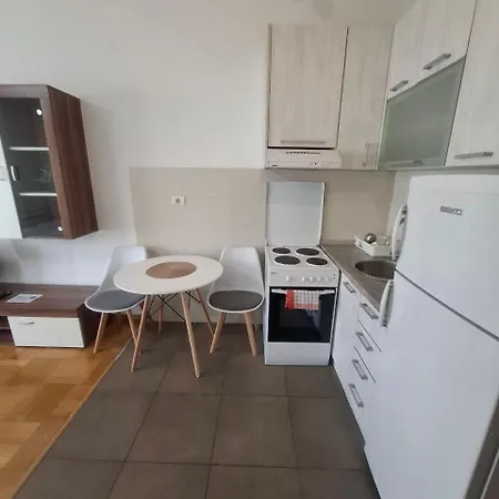 Kvart 3 * Podgorica